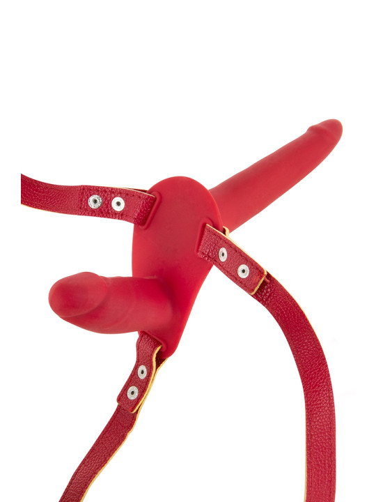 Double gode ceinture rouge - Fetish Tentation
